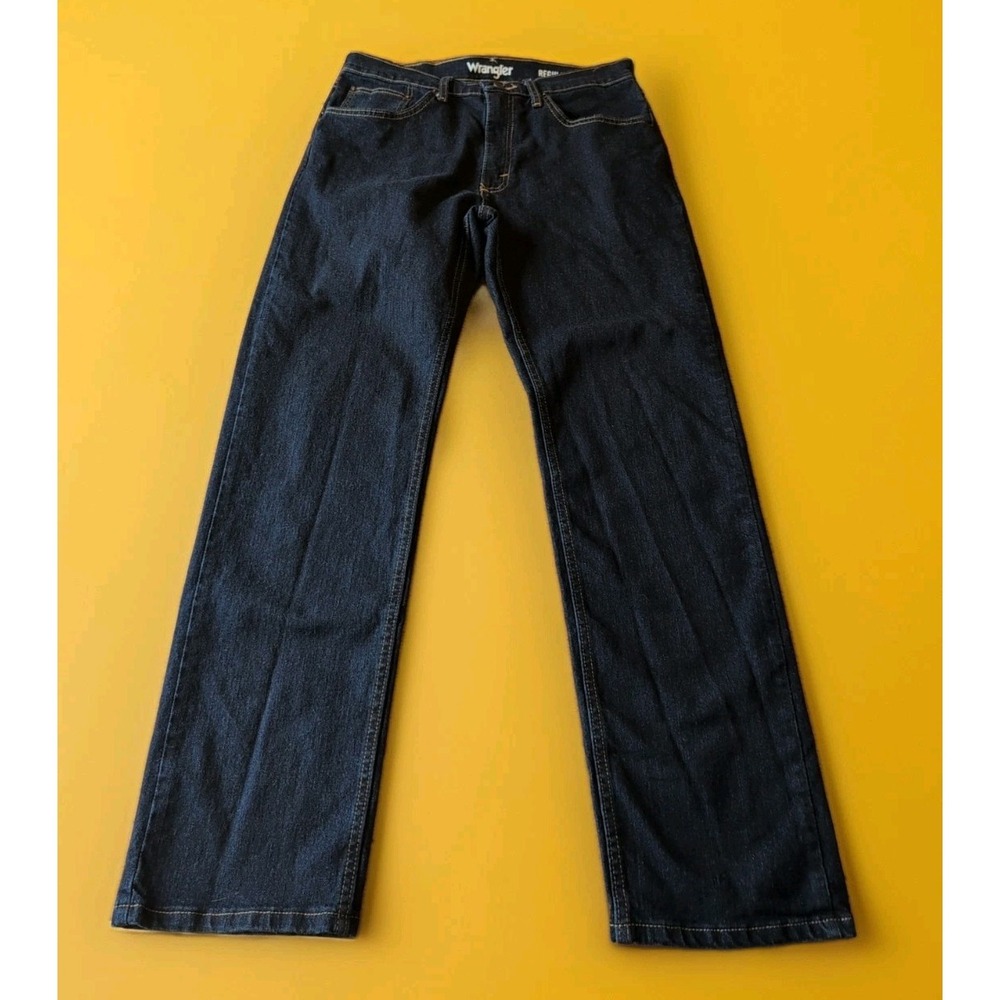 Wrangler Men's  Comfort stretch Regular Fit Jeans Premium Denim 32 X 32 NWOT‎